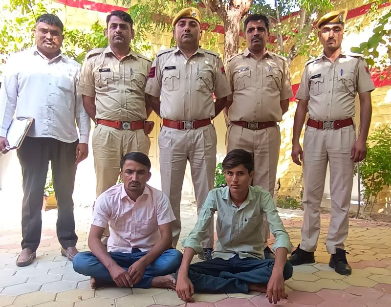 महाराष्ट्र से चोरी लग्जरी वाहन बाड़मेर में बरामद, दो गिरफ्तार
