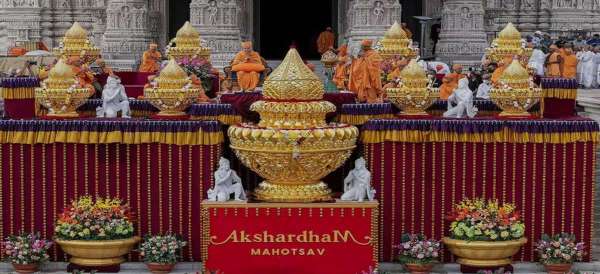 akshardham_temple_in_new_jersey___.jpg