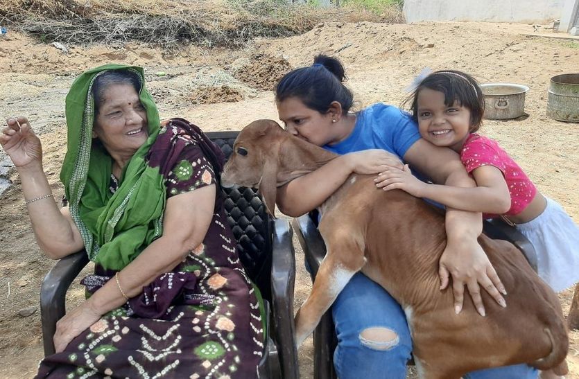 समाज बने पशुओं का पालनहार, इन्हें भी चाहिए दुलार. . .