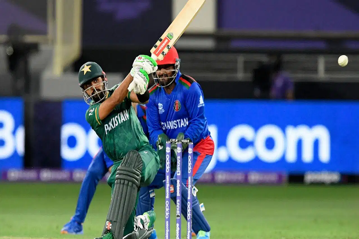 अफगानिस्तान ने रचा इतिहास, सेमीफिनल में पाकिस्तान को चार विकेट से हरा फ़ाइनल में
बनाई जगह