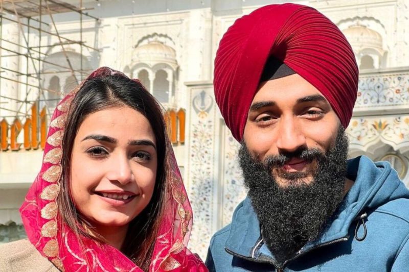 kulhar pizza couple one more romantic video viral after mms leaked