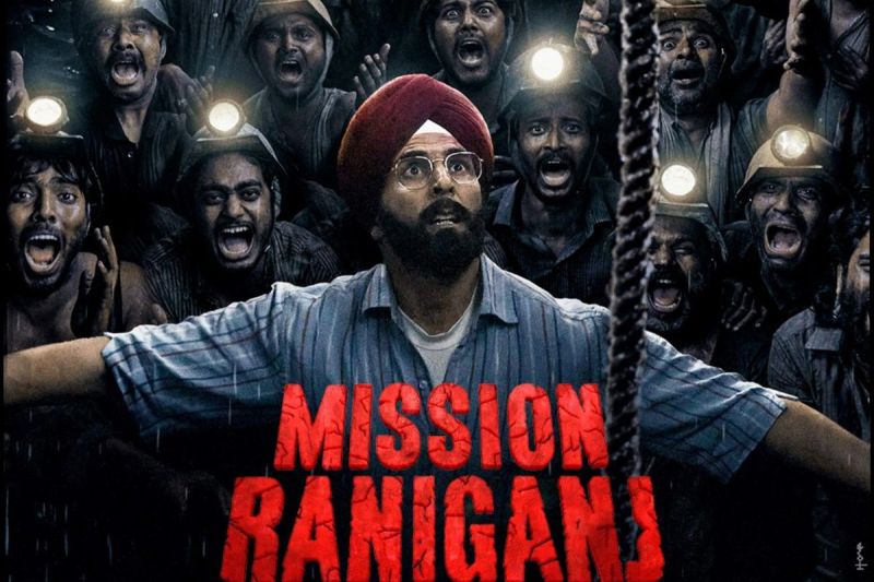 Mission Raniganj Twitter Review akshay kumar acting impress everyone movie will blockbuster