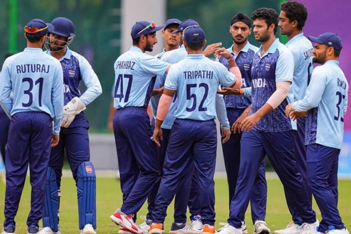 एशियन गेम्स 2023 के फाइनल में भारत के खिलाफ अफगानिस्तान ने बनाए 5 विकेट पर 112
रन, बारिश से रुका खेल