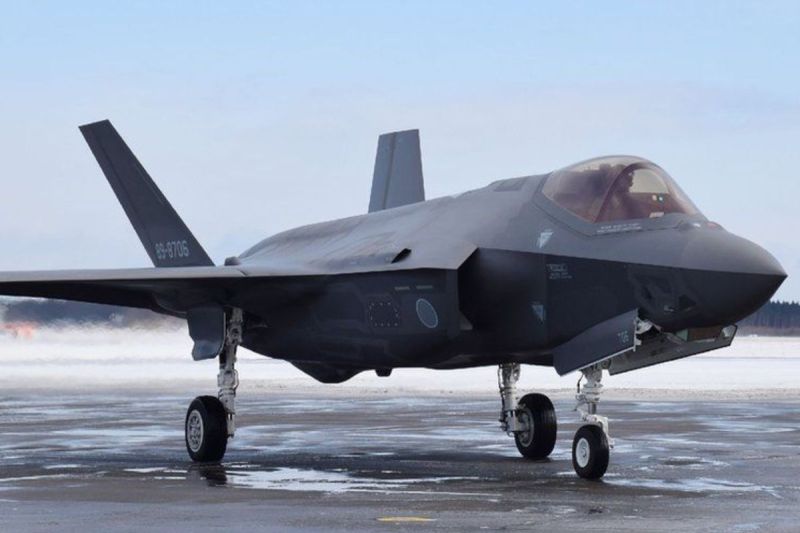 american defense minister reveale america sent fighter jet help Israel