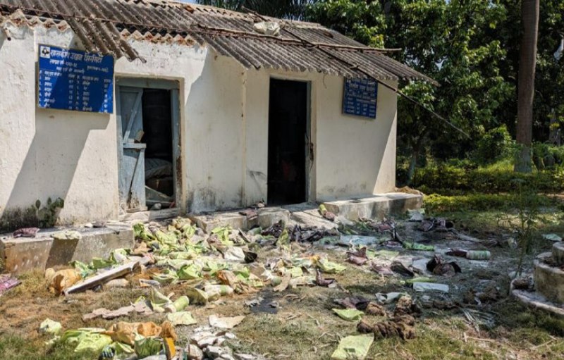 11 हाथियों ने रात में उजाड़ दी नर्सरी, गोदाम की शीट उखाड़ी, तोड़ डाले गमले व दरवाजे