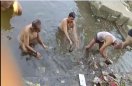After the announcement of the ticket, Yadav Shipra reached to bathe, cleaned the dirt of the river.