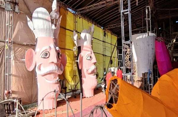 दशहरा मेले की तैयारी: आकार लेने लगे रावण परिवार के पुतले