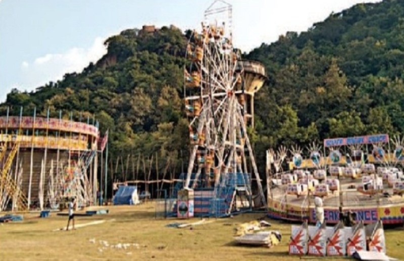 Durga Puja 2023 : लाइव दर्शन के लिए लगाई एलईडी, 155 सीसीटीवी कैमरों से होगी निगरानी