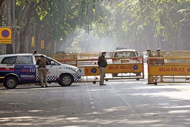 Lover stabbed girl in Delhi