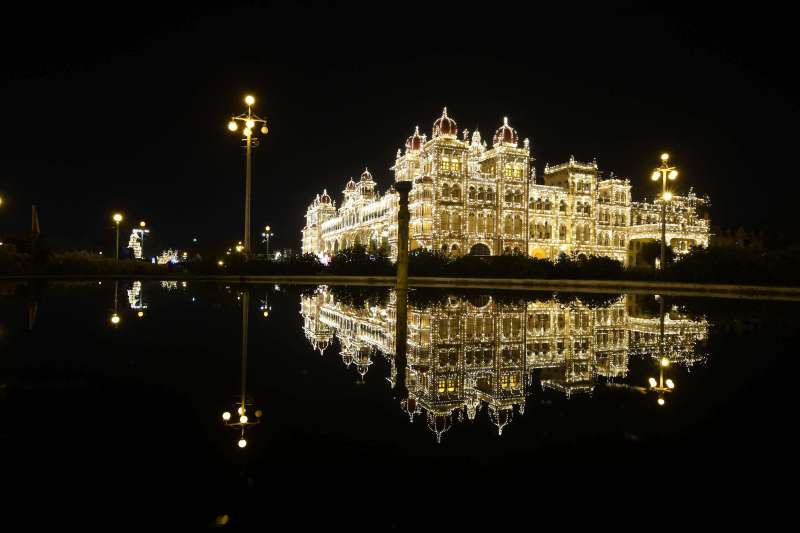 mysuru_palace_04.jpg