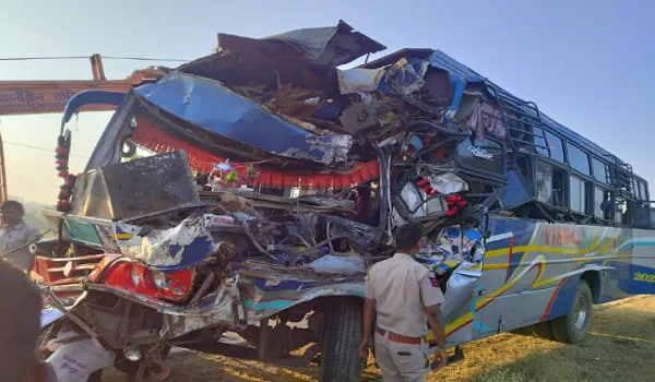 bus_accident_photo_2023-10-14_11-47-06.jpg