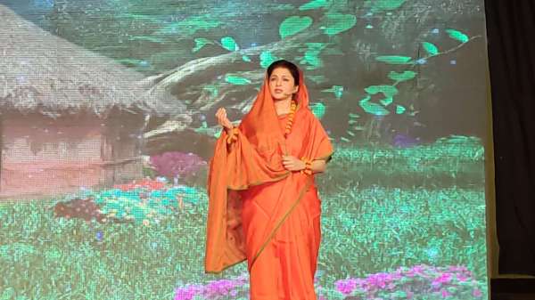 अयोध्या की रामलीला में भाग्यश्री