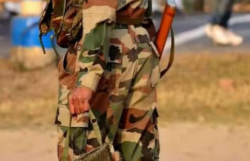 सीआरपीएफ जवानों ने रक्तदान कर बचायी गर्भवती की जान