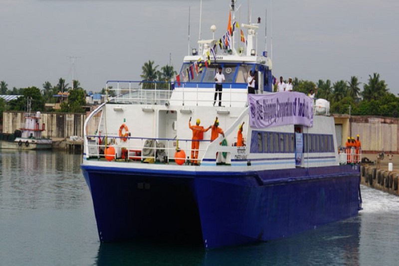 हाई स्पीड फेरी सेवा के लिए यात्री तलाशने में फूल रही सांसें, 23 अक्टूबर से सेवा होंगी बंद