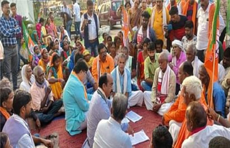 CG Election 2023 : अरुण साव के सामने रो पड़े कार्यकर्ता, आश्वासन के बाद देर रात लौटे जशपुर