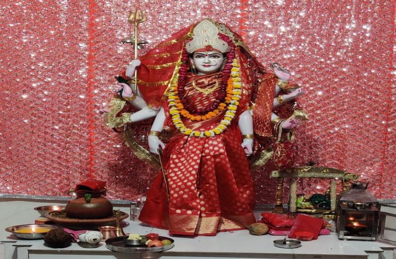 Shardiya Navratri 2023: जयपुर में विराजित है हिंगलाज माता, कुलदेवी के रूप में हो रही पूजा