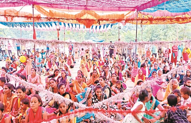 Gave applause by giving captivating presentation in Ramdhuni programme