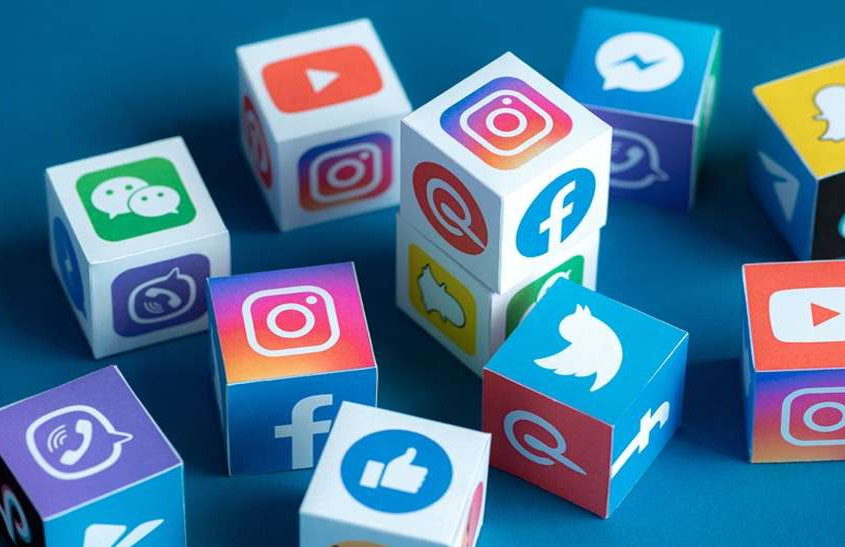 social_media.jpg