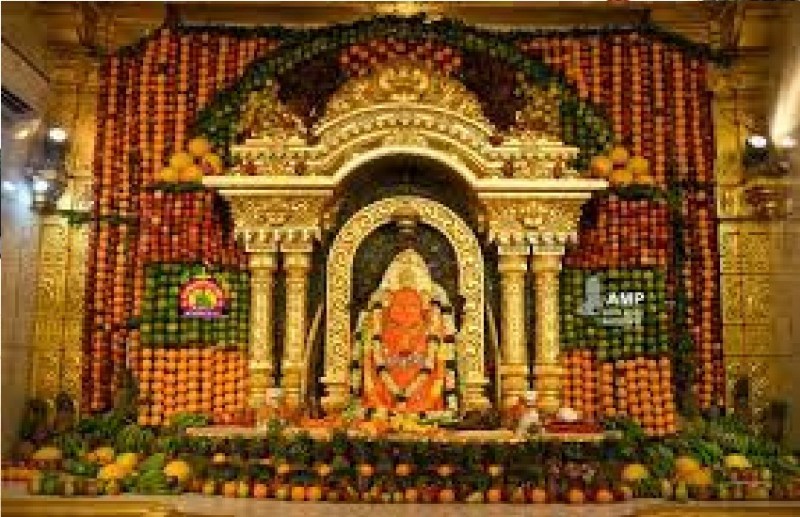 Navratri Puja 2023 : 501 किलो फलों से हुआ मां बम्लेश्वरी का श्रृंगार