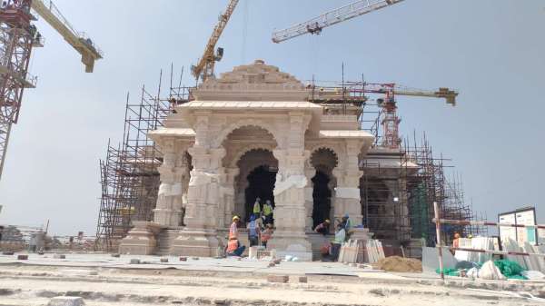 राम जन्मभूमि परिसर में मंदिर निर्माण