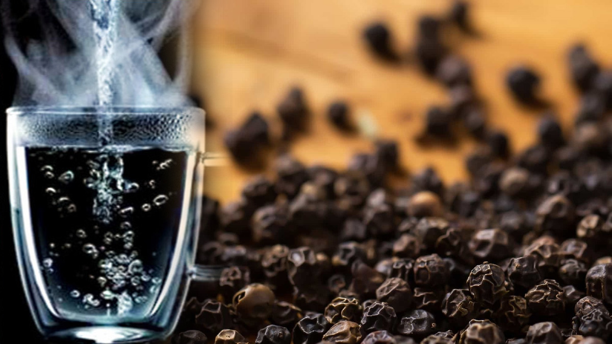 Benefits of black pepper with warm water