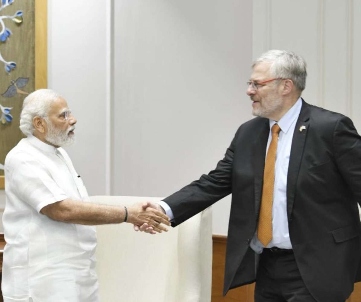 pm_narendra_modi_and_naor_gilon.jpg