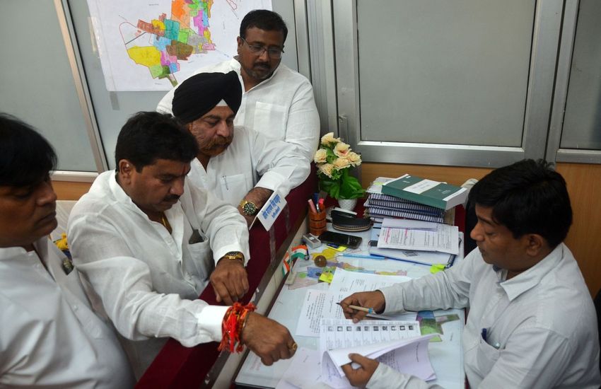 MP Assembly Election 2023: कांग्रेस सहित जिले में छह प्रत्याशियों ने दाखिल किए नामांकन