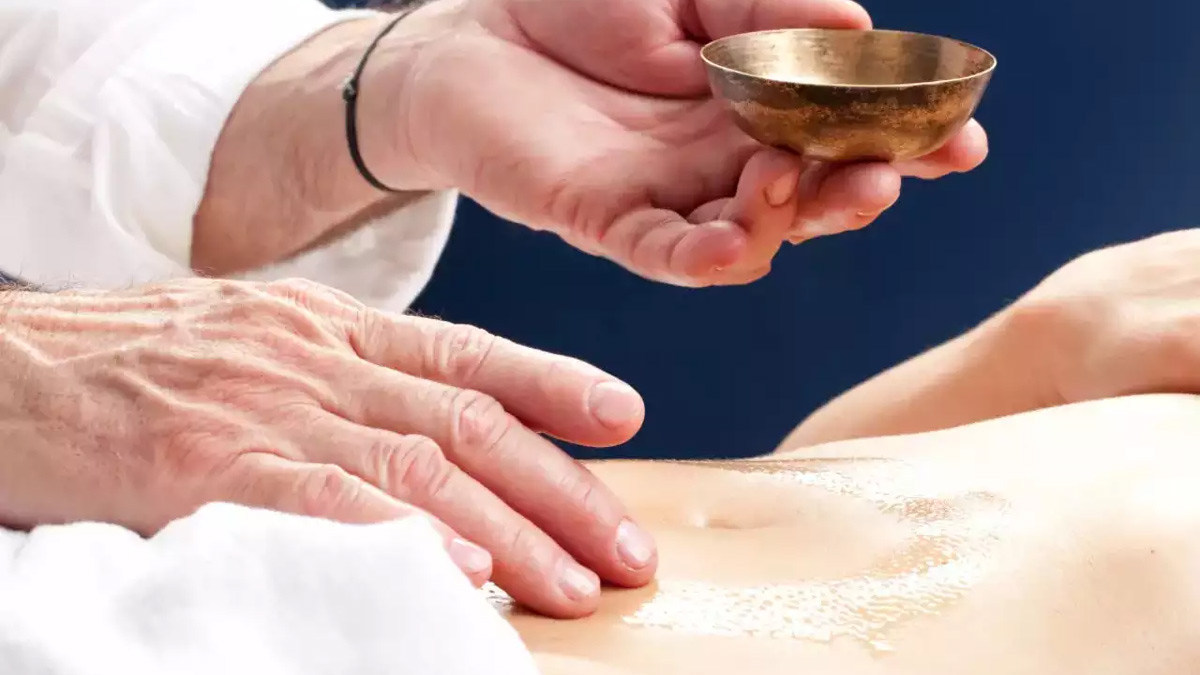 Amazing benefits of applying oil in the navel