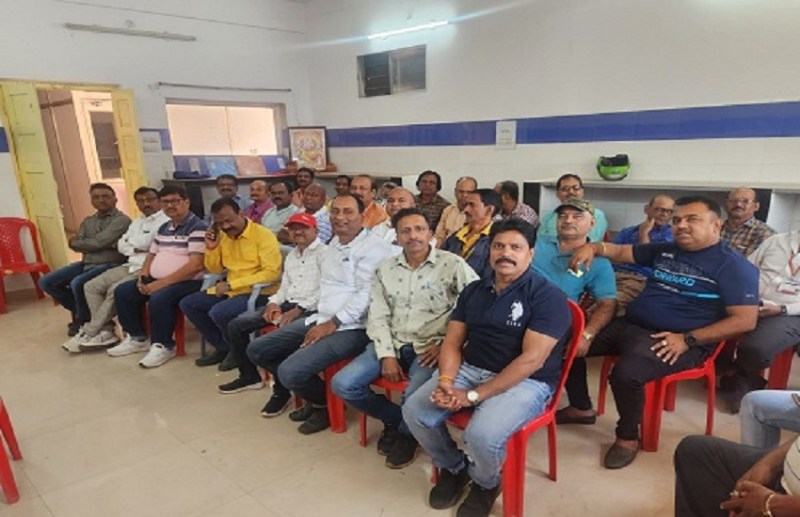 प्रबंधन की मनमानी के खिलाफ संयुक्त यूनियन करेगा आंदोलन