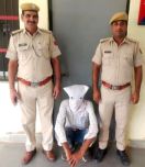 रसोड़ा धाम के पुजारी को बंधक बनाकर डकैती करने का फरार आरोपी गिरफ्तार