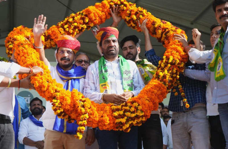 Hanuman Beniwal and Chandra Shekhar Azad in Rally in Jaipur
