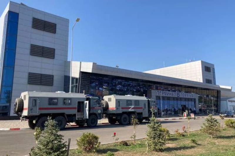 dagestan_airport.jpg