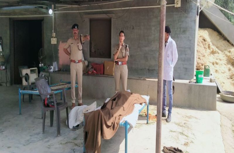 बदमाशों ने पहले बुजुर्ग के हाथ-पैर बांधे फिर गला घोंट मौत के घाट उतारा, इलाके में फैली सनसनी