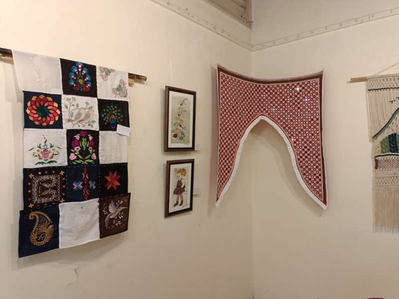 SURAT NEWS DAYRI: पुरानी कढ़ाई कला प्रदर्शनी आयोजित