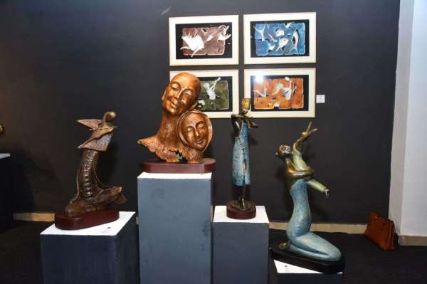 8 National Awardee Artists of Calcutta showcased 40 sculptures
