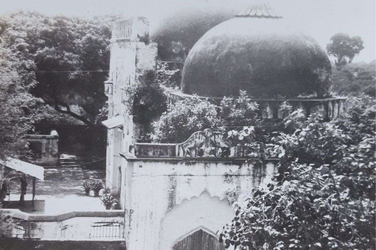 left_side_view_of_babri_.jpg