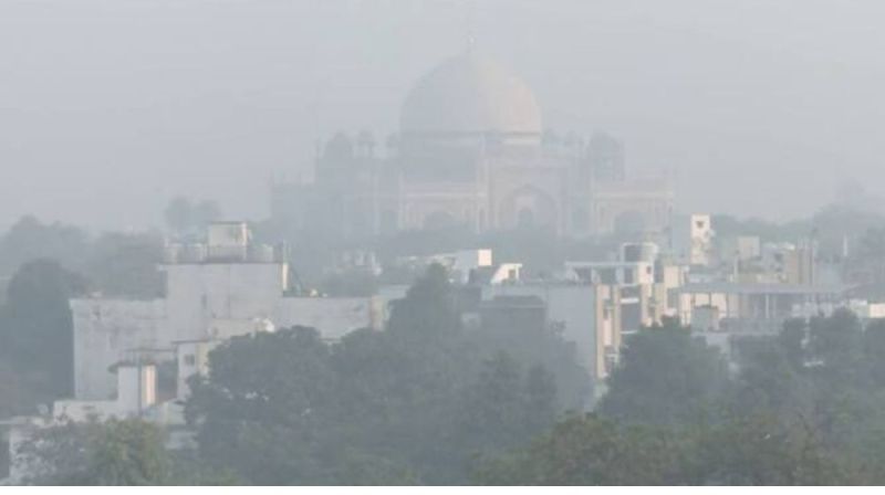 GRAP 4 implemented to reduce pollution in delhi government bans works