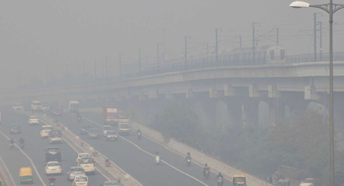 UP Pollution Smog blankets Lucknow Noida Ghaziabad air is very bad