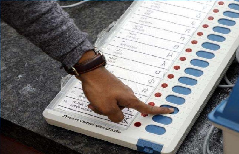 CG Election 2023: दिव्यांग 4 हजार 937, बुजुर्ग मतदाता 7381 फिर भी 137 को घर बैठे मतदान सुविधा