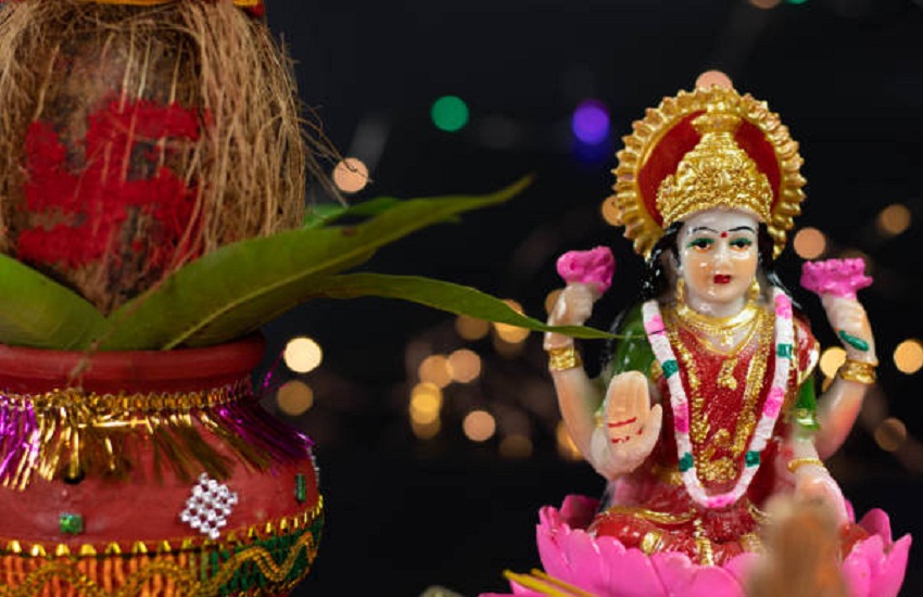 Diwali Festival 2023: आज से 5 दिन सिर्फ उजास का उल्लास, समृद्धि लेकर आएंगी माता लक्ष्मी