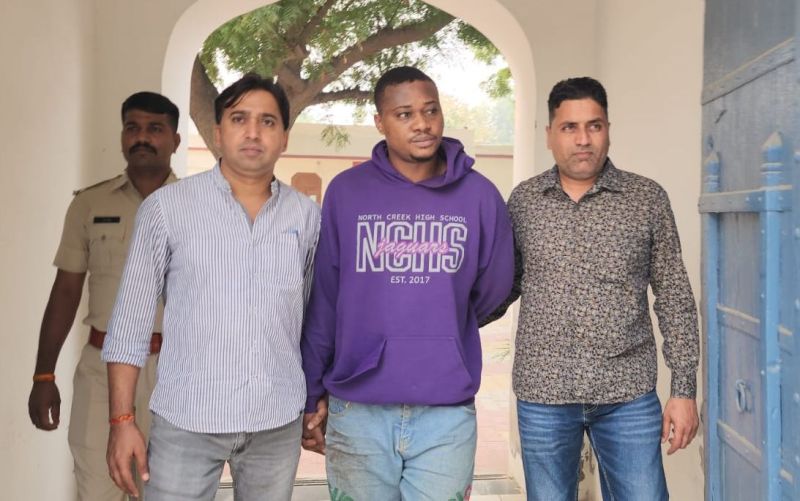 नाइजीरियन हेरोइन सप्लायर पाब्लो को दबोचने वाले नौ पुलिसकर्मियों को इनाम