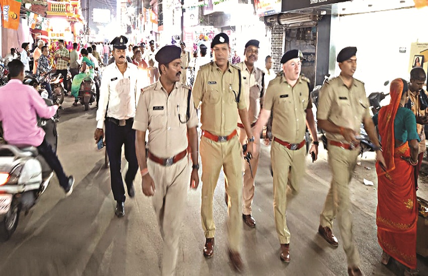 Flag march taken out to arrest criminals Rajnandgaon News