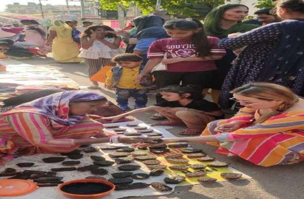 उत्साह से मनाया गया दीपो का पर्व दीपावली