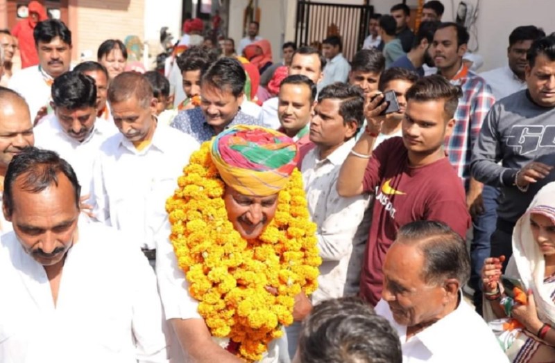 विद्याधर नगर में भाजपाईयों ने थामा कांग्रेस का दामन