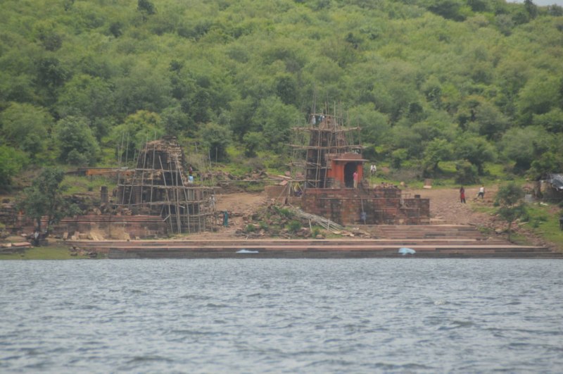 Chhanihari-Panihari temple shining with red stone