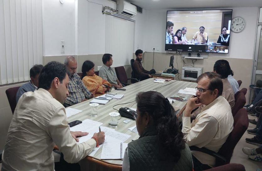 प्रत्येक विधानसभा क्षेत्र में इको फ्रेंडली बूथ भी- हर बूथ पर पहले पांच मतदाता करेंगे पौधारोपण