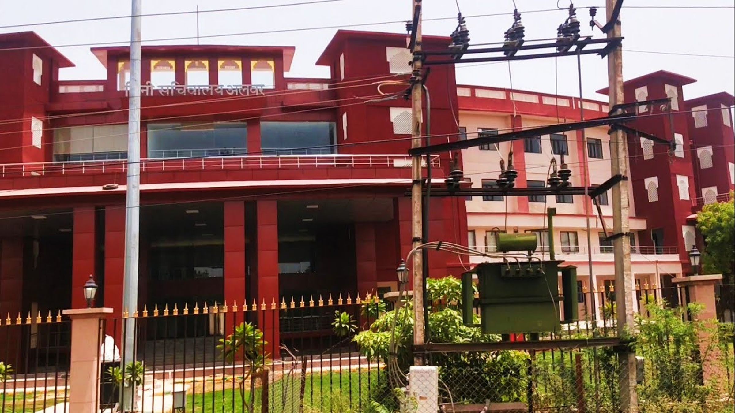 झटका : जुबेर के भाई को चुनाव ड्यूटी से हटाया