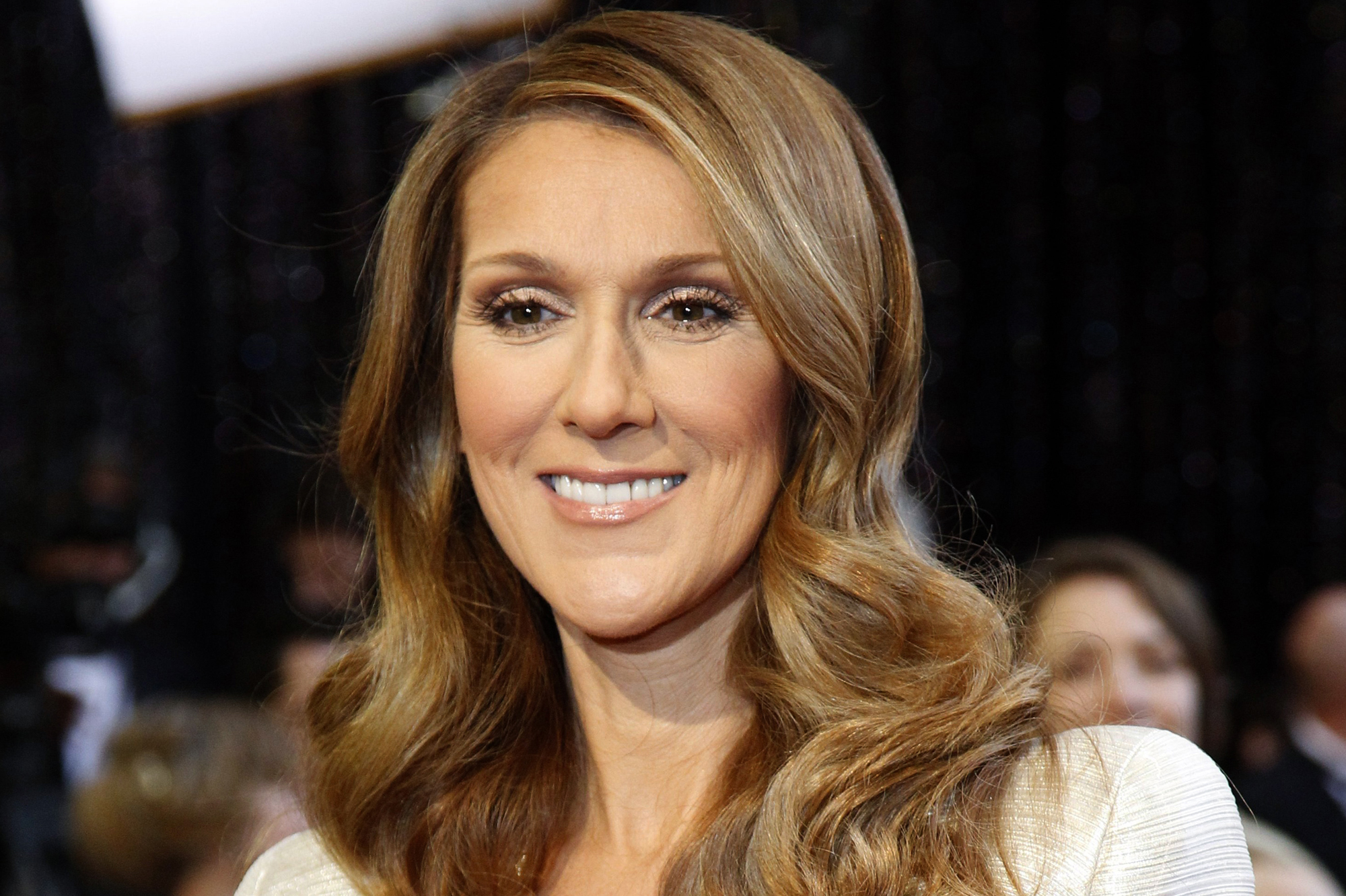 celine-dion_wikimedia-commons-afa324c0.jpg