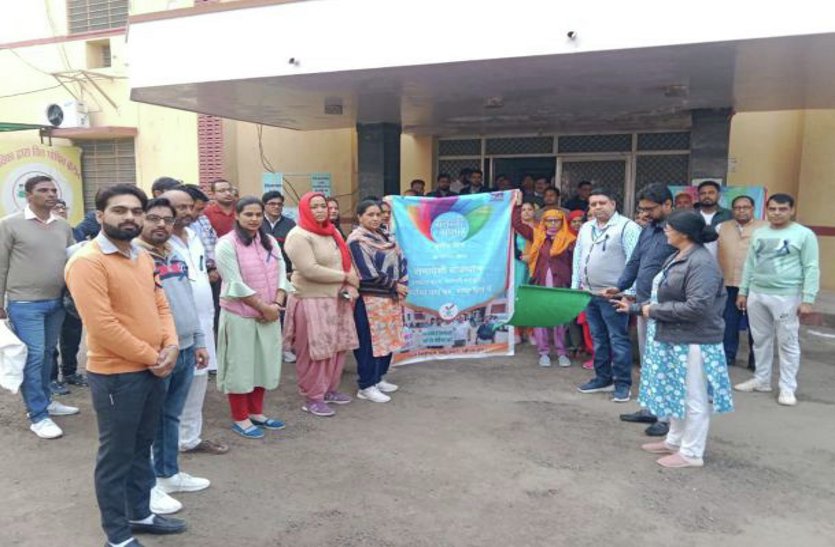 वोट मैराथन रैली निकाली, मतदाताओं को किया जागरूक