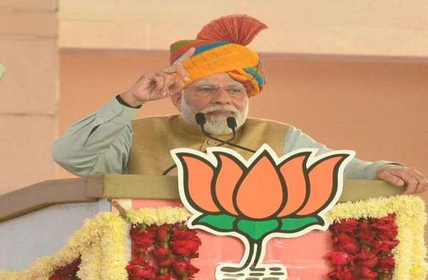 ​शिक्षा की छोटी काशी में गरजे मोदी....